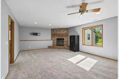 7785 Irvin Avenue S, Cottage Grove, MN 55016 - Photo 12