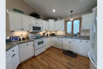 6166 Sandy Drive NE, Bemidji, MN 56601 - Photo 10