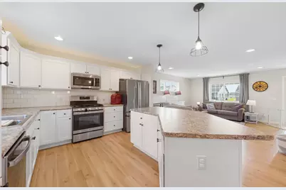 2070 Pratt Circle, Saint Peter, MN 56082 - Photo 10