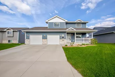 2070 Pratt Circle, Saint Peter, MN 56082 - Photo 2
