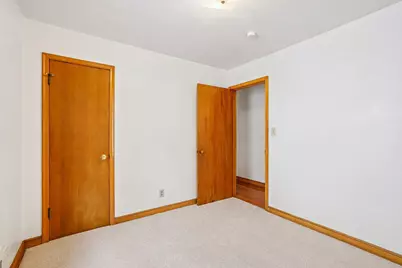 1072 Thomas Avenue, Saint Paul, MN 55104 - Photo 10