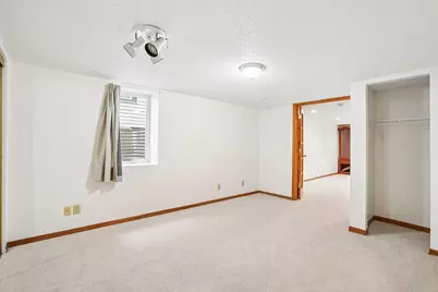 1072 Thomas Avenue, Saint Paul, MN 55104 - Photo 20