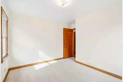 1072 Thomas Avenue, Saint Paul, MN 55104 - Photo 14