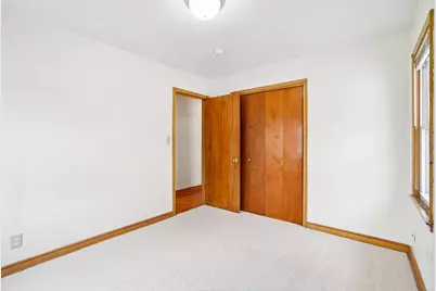 1072 Thomas Avenue, Saint Paul, MN 55104 - Photo 12