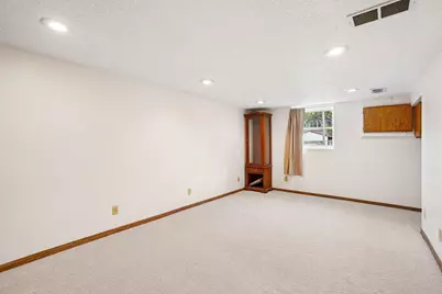 1072 Thomas Avenue, Saint Paul, MN 55104 - Photo 16