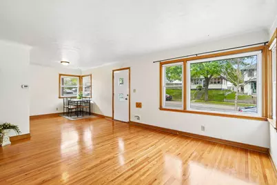1072 Thomas Avenue, Saint Paul, MN 55104 - Photo 4