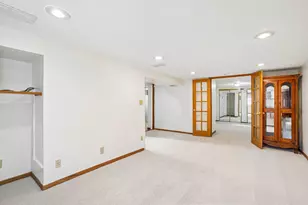 1072 Thomas Ave, Saint Paul, MN 55104 - Photo 18