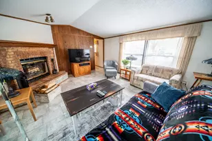 325 55th St NE, Rochester, MN 55906 - Photo 4