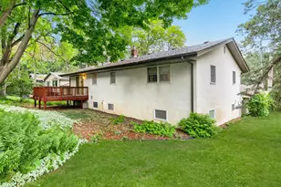 6801 Willow Ln N, Brooklyn Center, MN 55430 - Photo 4