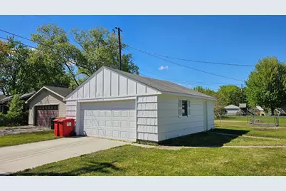 9142 1st Avenue S, Bloomington, MN 55420 - Photo 2