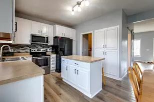 1107 Park Ct SE, New Prague, MN 56071 - Photo 4