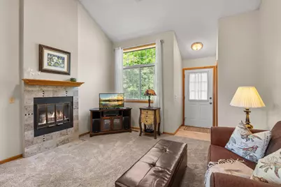 12761 Edgewater Path, Apple Valley, MN 55124 - Photo 6
