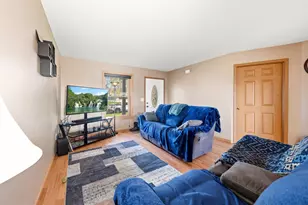 382 Cedar St, Baldwin, WI 54002 - Photo 8