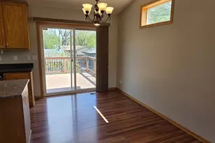 4612 Hampshire Ave N, Crystal, MN 55428 - Photo 6