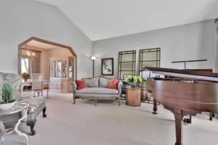 4092 Oakmede Ln, White Bear Township, MN 55110 - Photo 10