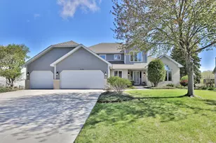 4092 Oakmede Ln, White Bear Township, MN 55110 - Photo 2