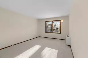 10113 W 34th St, Hopkins, MN 55305 - Photo 20