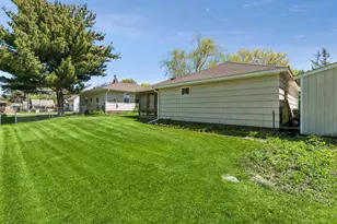 608 2nd Ave SW, Forest Lake, MN 55025 - Photo 52