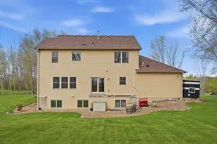 1431 Pioneer Cir, Houlton, WI 54082 - Photo 38