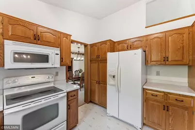 13500 Judicial Road, Burnsville, MN 55337 - Photo 14