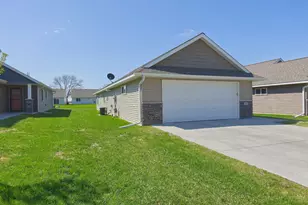 446 Lake Trail, Winsted, MN 55395 - Photo 24