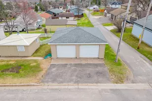 319 Michigan Ave W, Gilbert, MN 55741 - Photo 2