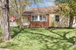 1118 Oak St W, Stillwater, MN 55082 - Photo 22