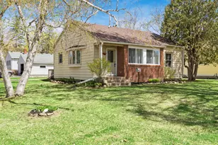 1118 Oak St W, Stillwater, MN 55082 - Photo 1