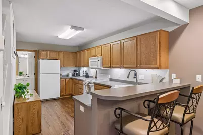 8887 Partridge Road, Saint Bonifacius, MN 55375 - Photo 10