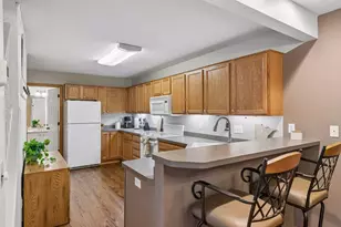 8887 Partridge Rd, Saint Bonifacius, MN 55375 - Photo 10
