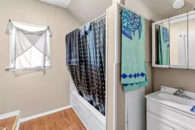 671, 673 Bedford N 530 Beaumont E Street, Saint Paul, MN 55130 - Photo 8