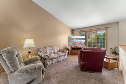 28359 Lakeside Way, Lindstrom, MN 55045 - Photo 10