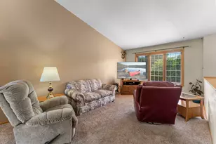 28359 Lakeside Way, Lindstrom, MN 55045 - Photo 10