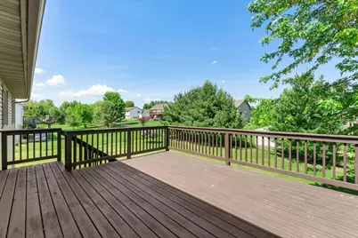 28359 Lakeside Way, Lindstrom, MN 55045 - Photo 4