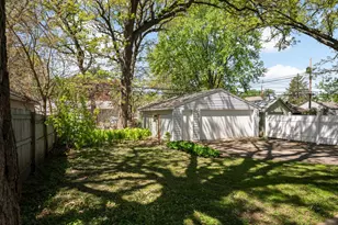6810 Oliver Ave S, Richfield, MN 55423 - Photo 22