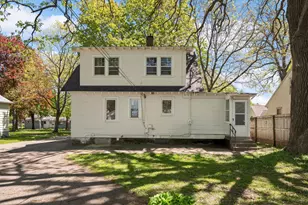 6810 Oliver Ave S, Richfield, MN 55423 - Photo 20