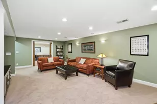 2149 Lamplight Dr, Woodbury, MN 55125 - Photo 22