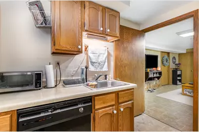 6602 Hemlock Lane N, Maple Grove, MN 55369 - Photo 22