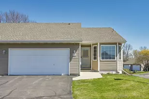 1439 Eagle Dr, Waconia, MN 55387 - Photo 2
