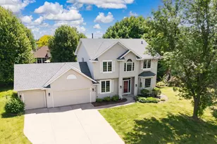 3774 Oxford Dr, Woodbury, MN 55125 - Photo 1