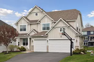 5562 Zircon Ln N, Plymouth, MN 55446 - Photo 2