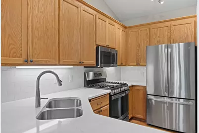 6317 Cavell Court, Brooklyn Park, MN 55428 - Photo 8