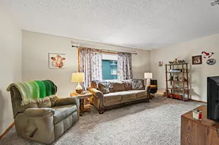 1810 113th Ln NW, Coon Rapids, MN 55433 - Photo 2