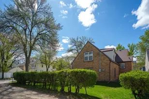 1201 Center Street W, Rochester, MN 55902 - Photo 4