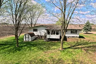 923 Summit Dr, Fairmont, MN 56031 - Photo 52