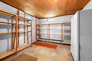 923 Summit Dr, Fairmont, MN 56031 - Photo 36