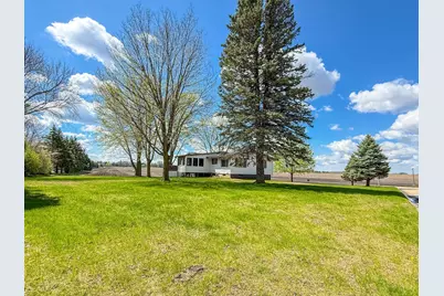 923 Summit Drive, Fairmont, MN 56031 - Photo 48