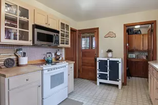 908 Franklin St, Spooner, WI 54801 - Photo 10