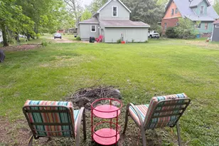 309 E 3rd St, Monticello, MN 55362 - Photo 2