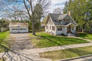 847 Ashland St S, Cambridge, MN 55008 - Photo 2